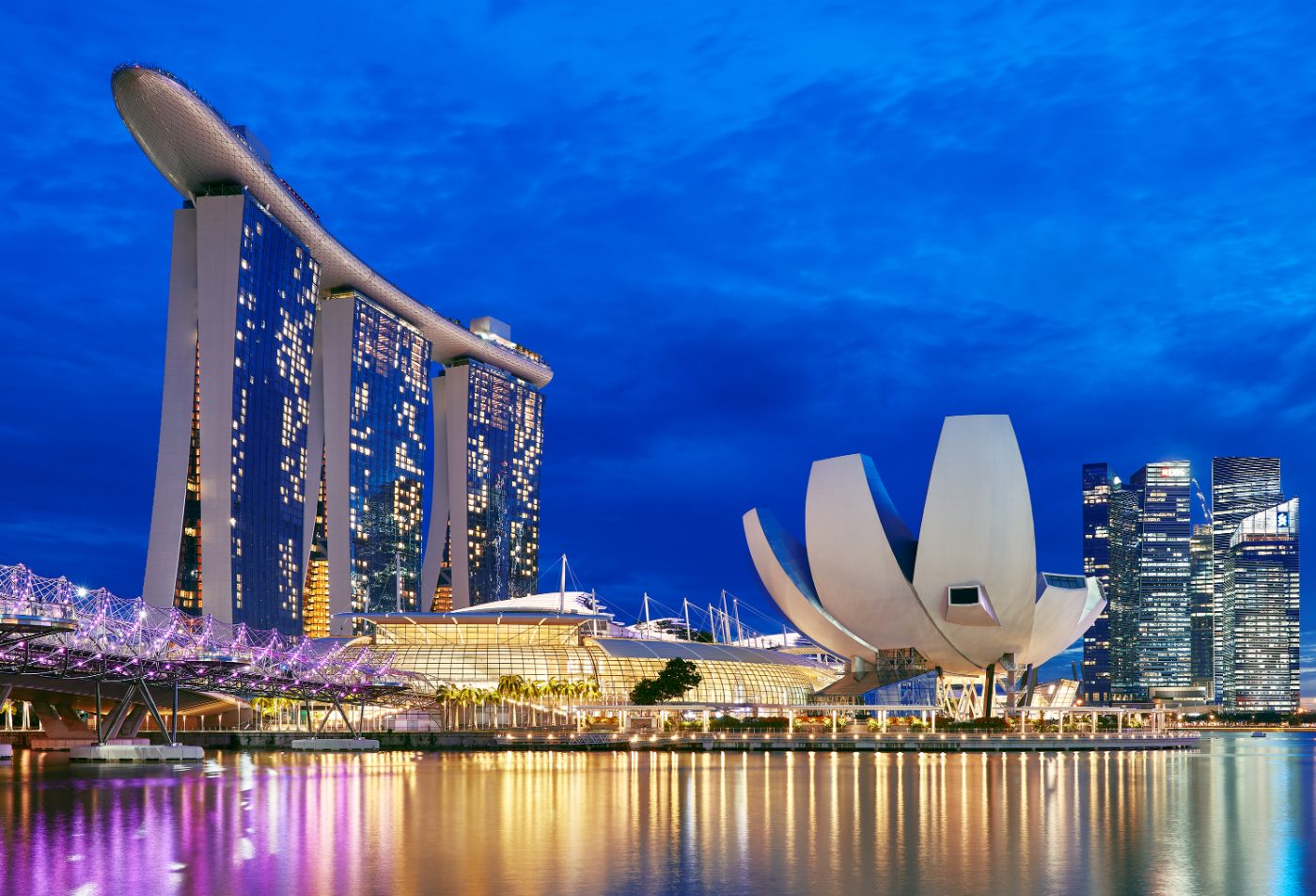 Marina Bay at night
